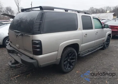 2004 Chevrolet Suburban 1500 Z71 z USA, uszkodzony, nr VIN 3GNFK16Z74G252966